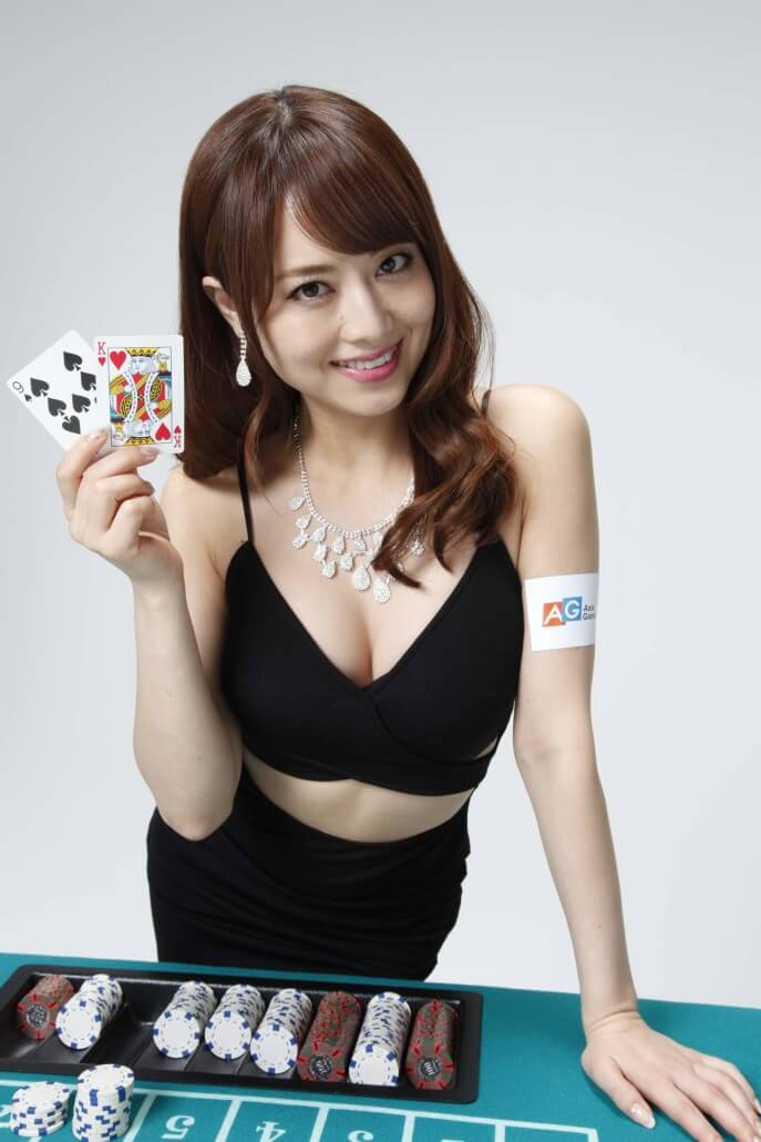 Wanna See Sexy Japanese AV Girls Be Dealer For You-2